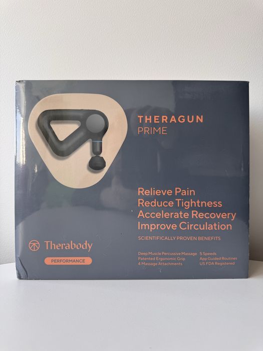 Перкусійний масажер THERABODY Theragun Relief і Theragun Prime