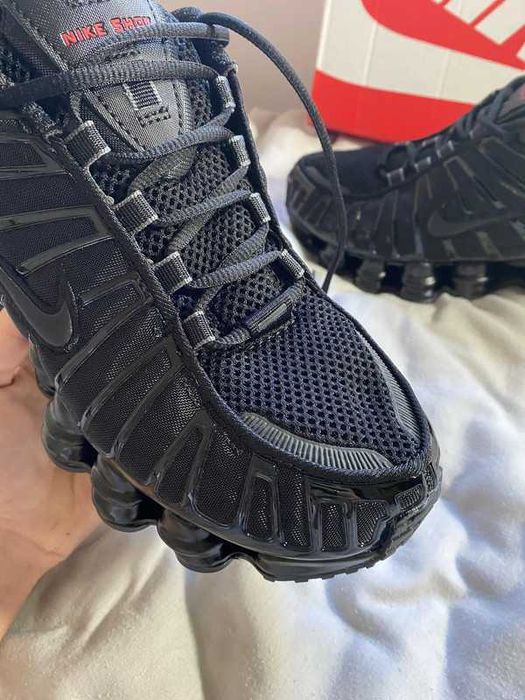 Buty Nike Shox TL czarny R.39