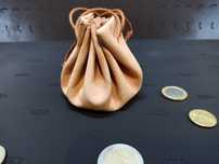 Bolsas Medievais em Pele