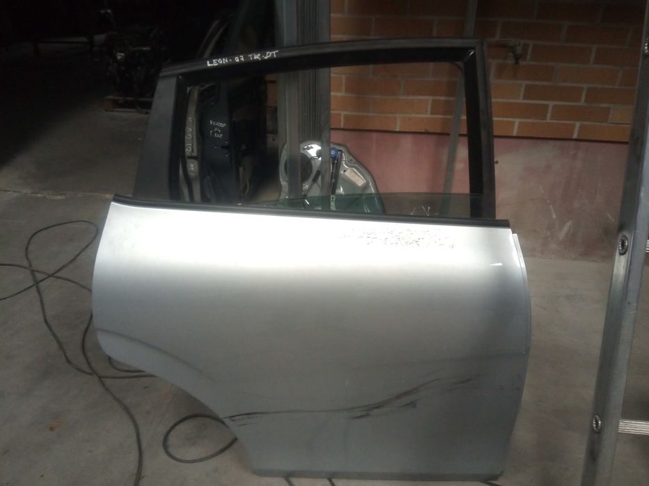 Porta trás direita SEAT Leon (1P1)