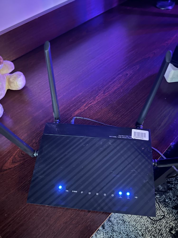 Роутер ASUS DSL-AC52U маршрутизатор