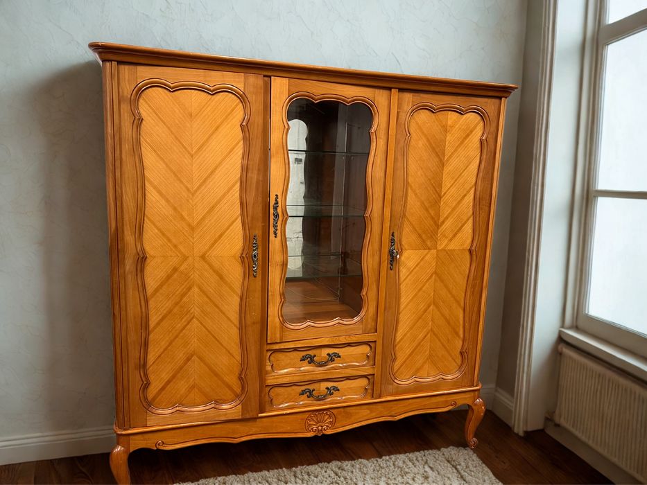 Witryna w styly klasycznym, drewno, antyk