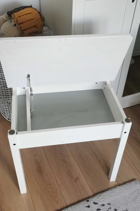 Stolik dla dziecka IKEA SUNDVIK + KRZESEŁKO