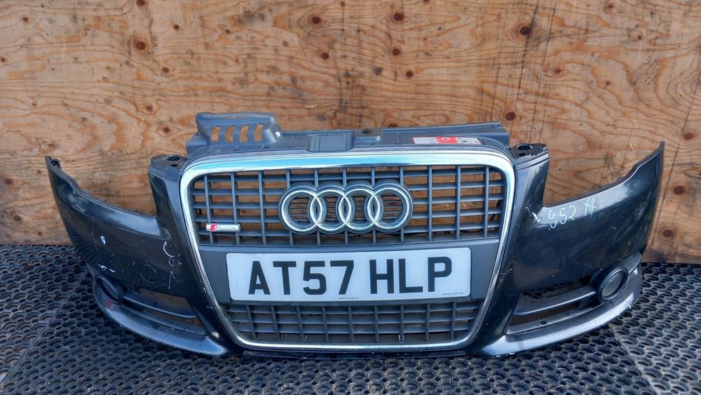 Audi A4  B7 S-Line  Zderzak Przód Ly9B Halogen