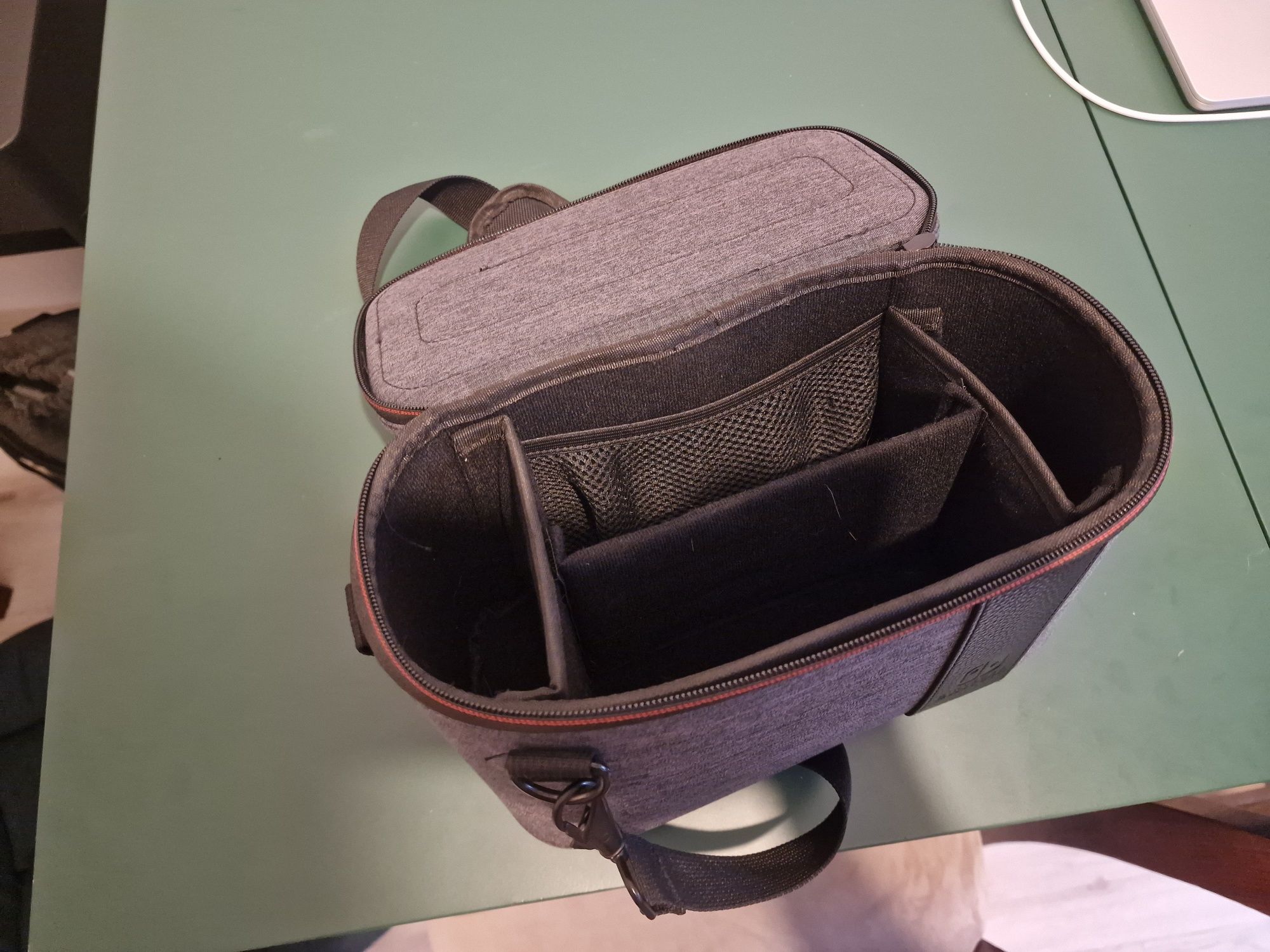 Walizka PDP Pull-N-Go Etui na Nintendo Switch v2 Oled