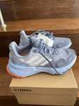 Saoatilhas adidas completamente novas