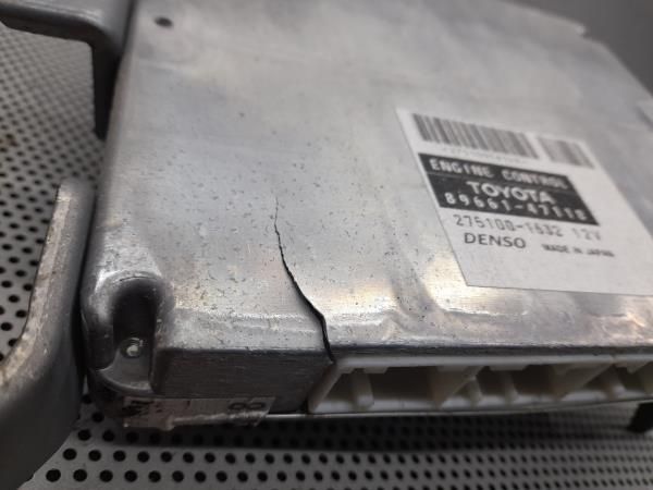 Centralina motor / ECU TOYOTA Prius Hatchback (_W2_)