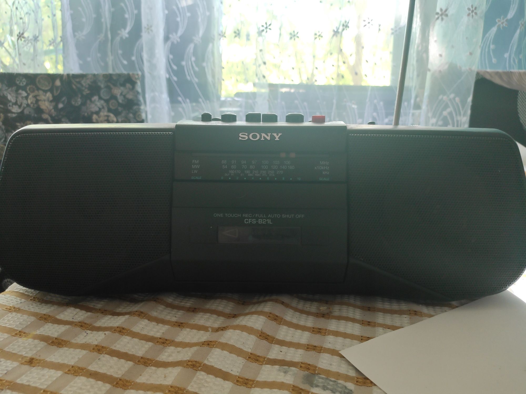 Radiomagnetofon Sony cfs b21L