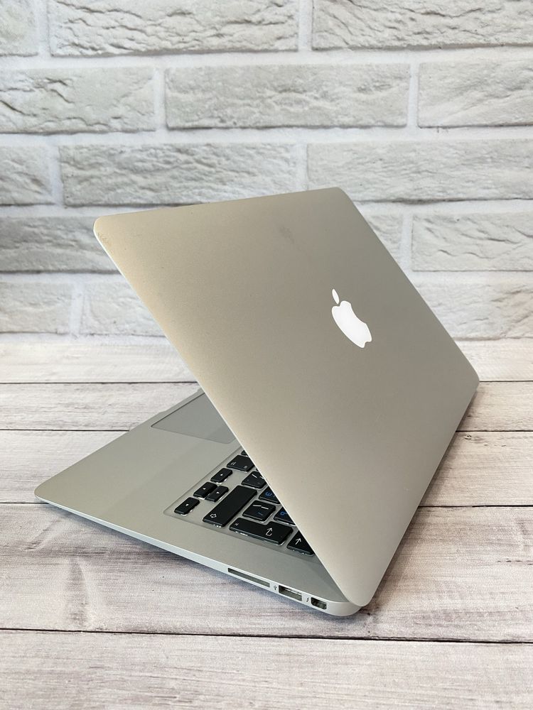 Apple MacBook Air 2012 (A1466)  13.3’’ i5 4GB ОЗУ/ 128GB SSD (r1092)