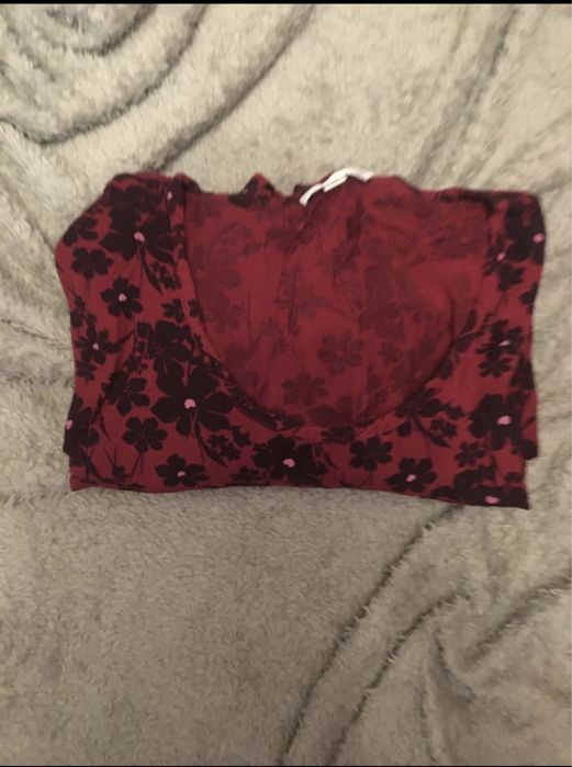 Bluzka damska w czarne róże