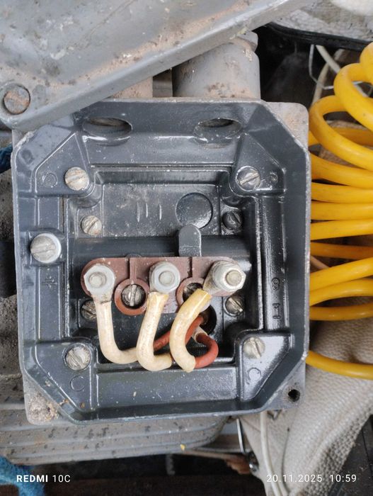 Електродвигун новий