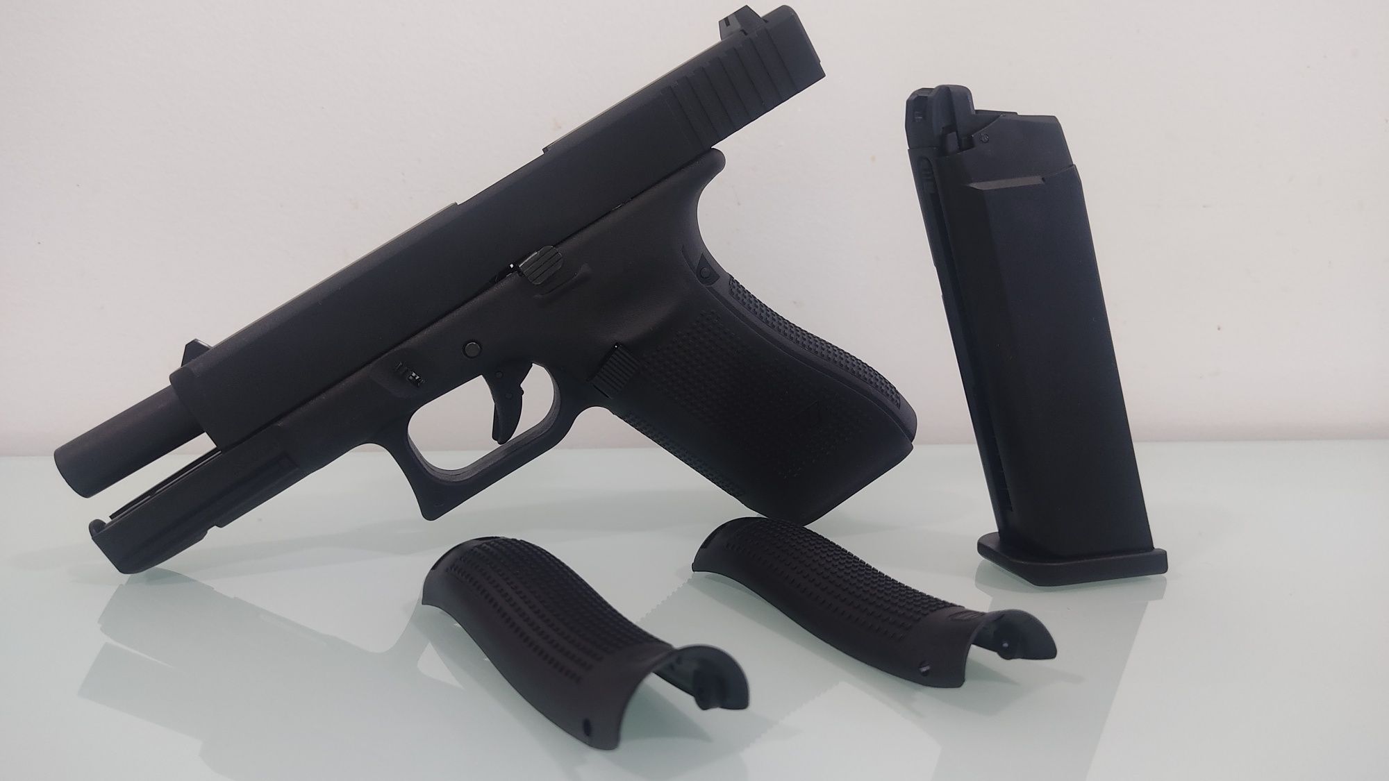 Airsoft Glock 17 Full Metal Green Gas (NOVA)