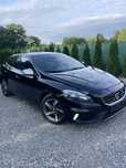 Volvo V40 2.0 D2 R-desing ,Bi-xenon/Nawi/Alu/alcantara/skora.