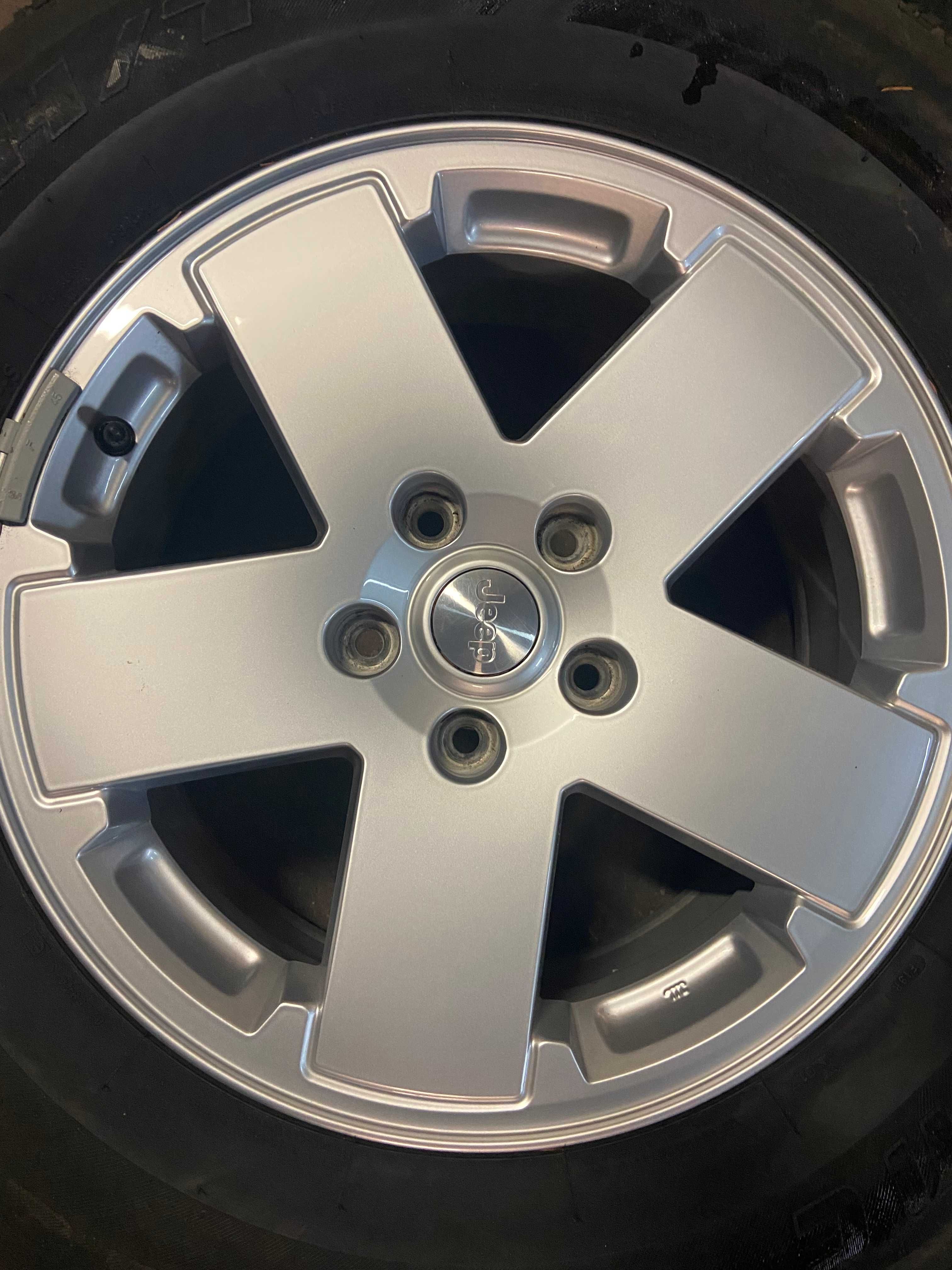 Koła alufelgi 18 oryginalne Jeep 5x127