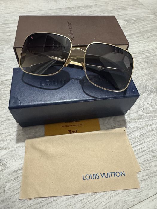 сонцезахисні окуляри Louis Vuitton,