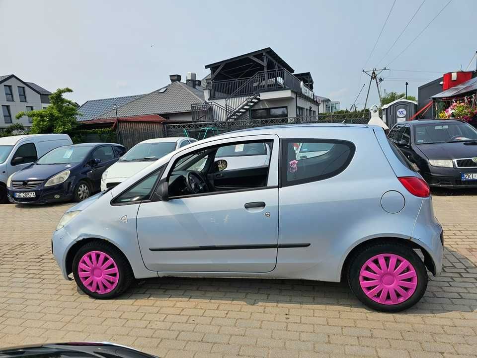 Mitsubishi Colt 2006rok 167tys.km przebiegu 1.3benzyna opłaty aktualne