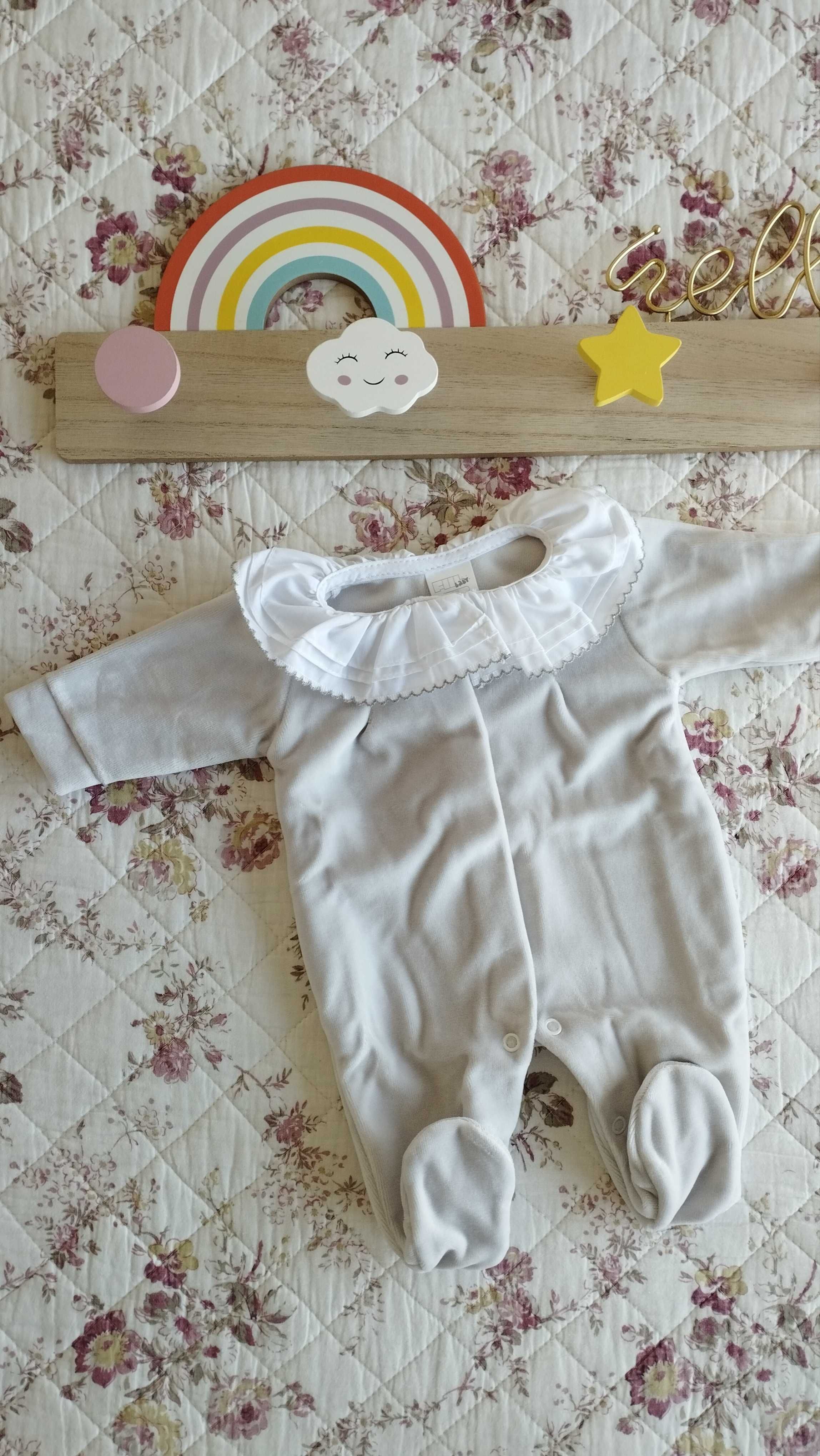 Babygrows de veludo dos 0 aos 3 meses