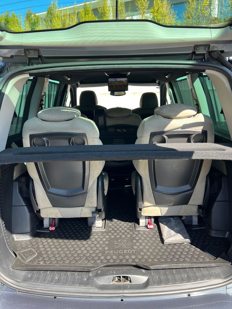 Peugeot  807 2.0 HDI  NavTech impecavel