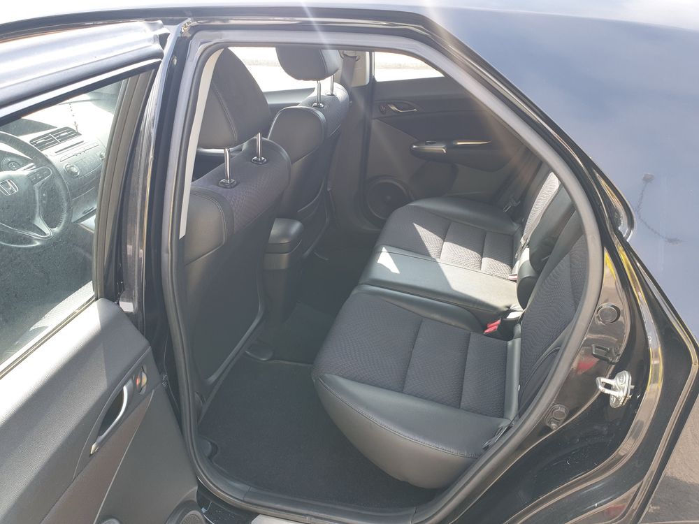 Honda civic 2010