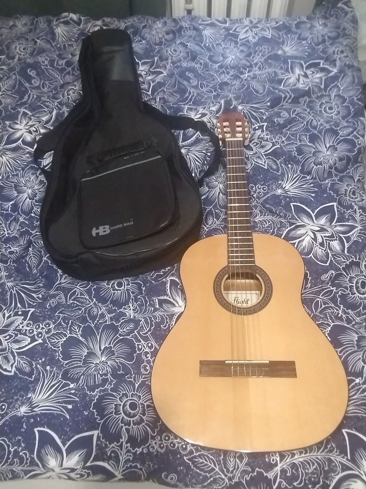 Sprzedam gitarę 3/4