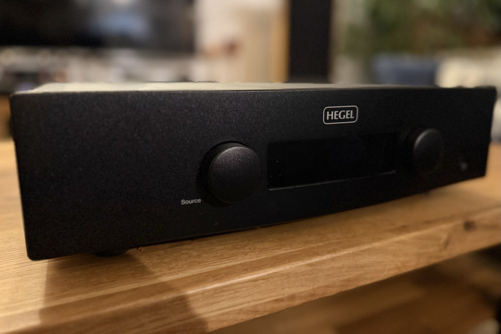 Wzmacniacz zintegrowany Hegel H190