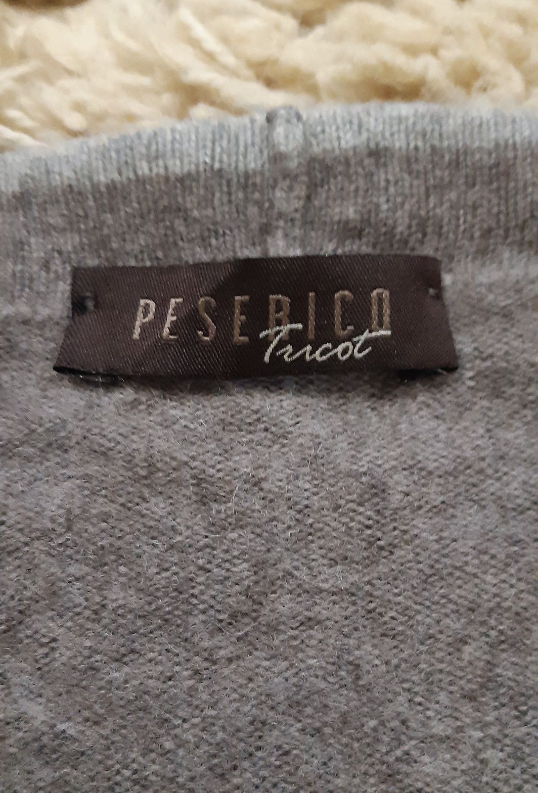 Жіноча кофта кардіган 
від PESERICO tricot
Made in Italy.