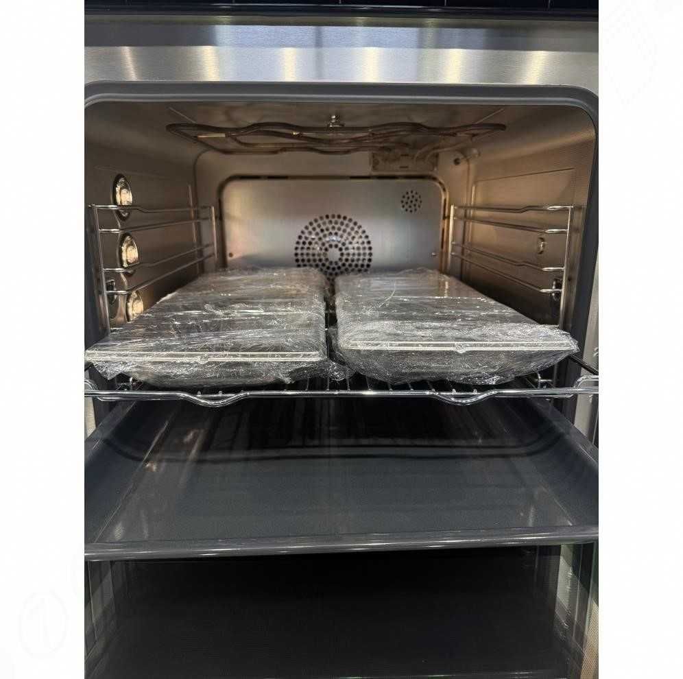 Парова піч Miele / Міле DGC 7460, комбінована, 60 см, чорна