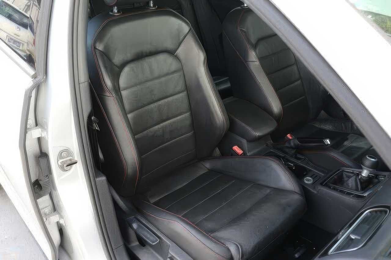 2016 Volkswagen Golf GTI SE