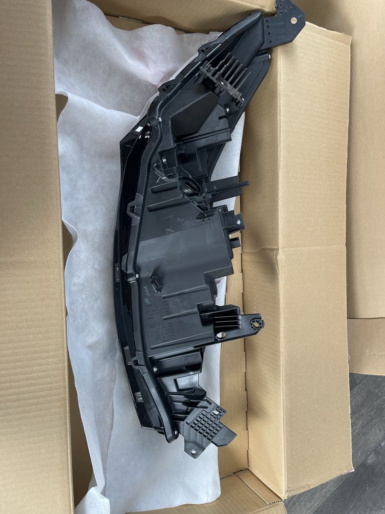Ходовой огонь поворот  nissan rogue t33 фара