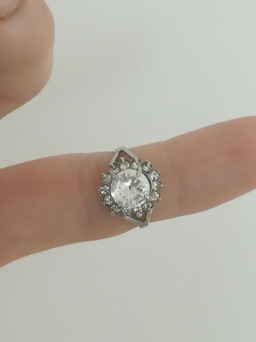 Srebrny pierścionek srebro 925 roz. 13