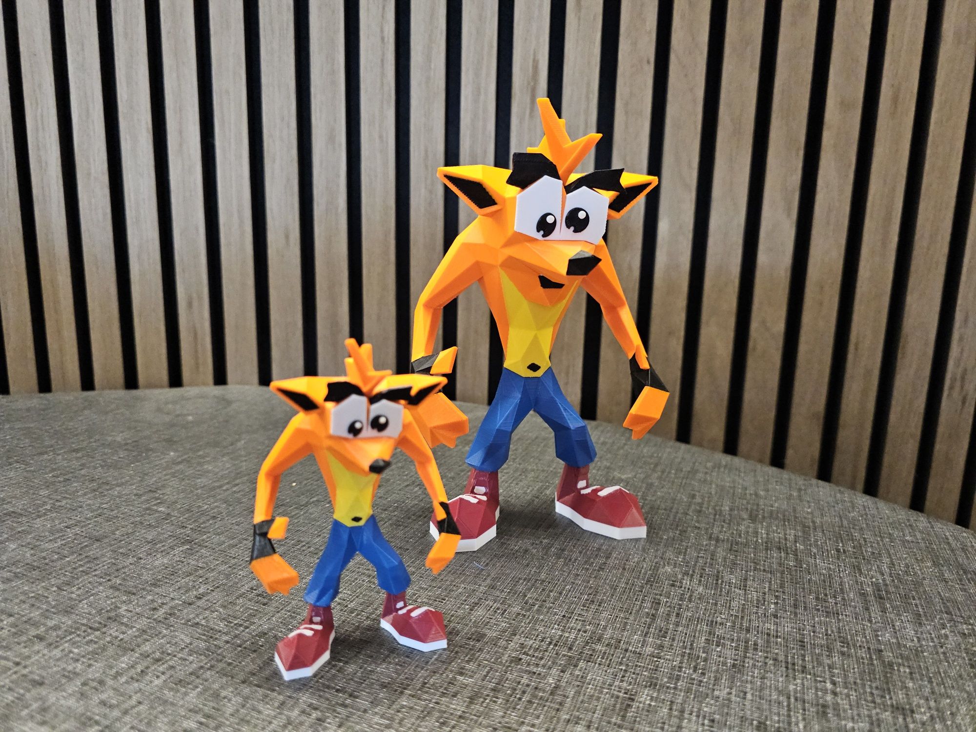 Figura Crash Bandicoot 20cm Petg