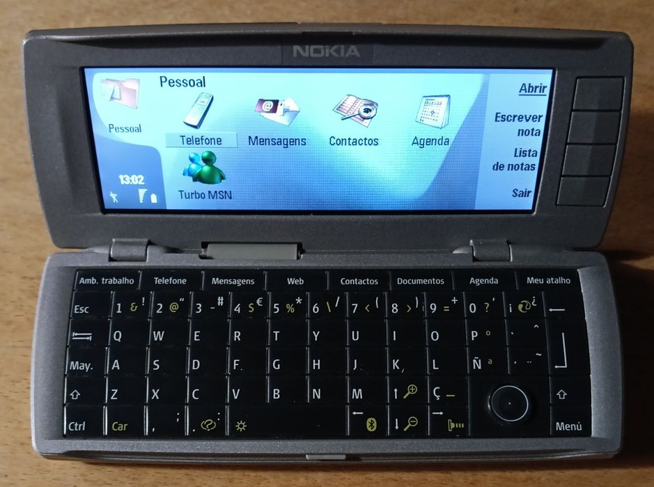 Telemóvel Modelo 9500 Comunicator