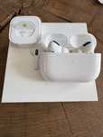 AirPods Pro MWP22ZM/A ANC dokanałowe, bezprzewodowe etui ładujące