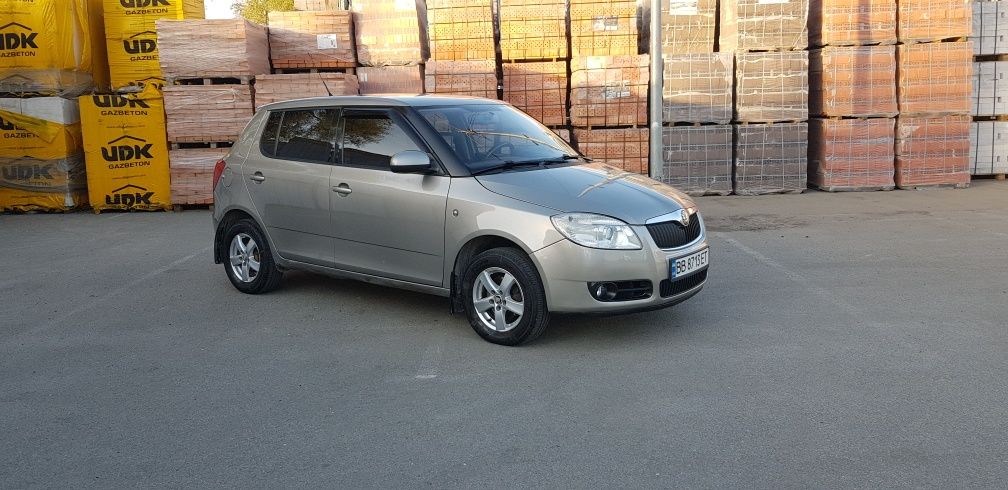 Skoda Fabia 1,4 газ-бенз МТ!