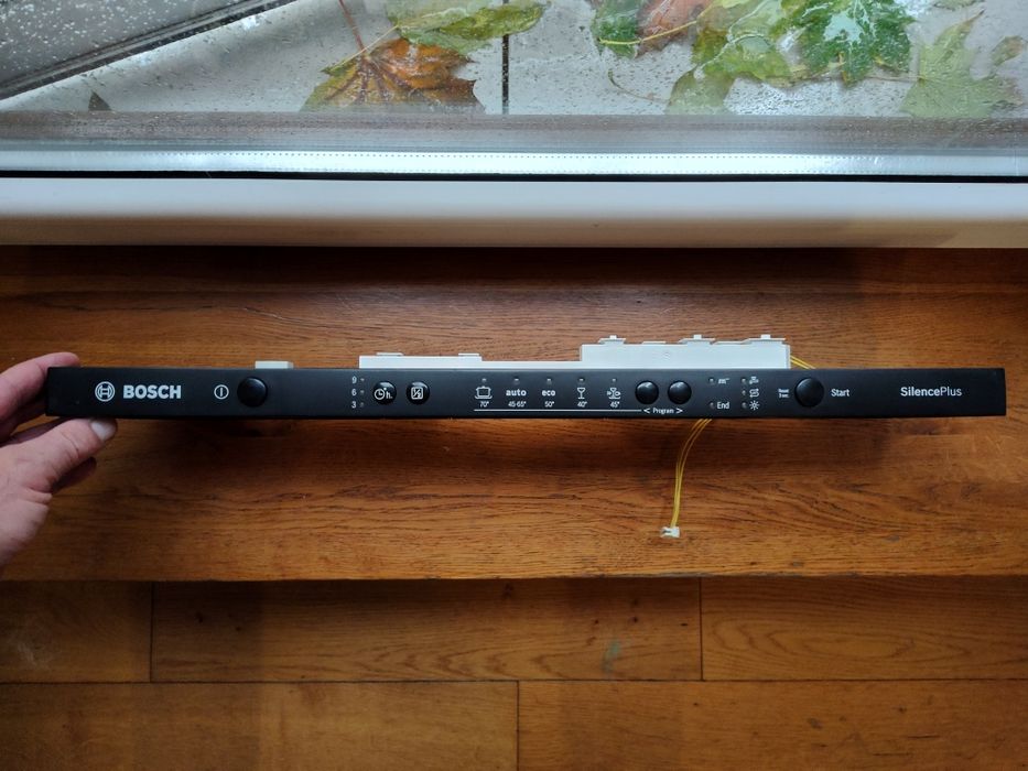 Panel sterujący zmywarki Bosch