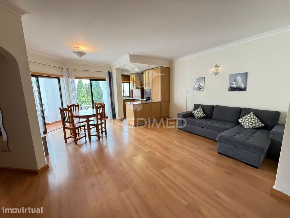 T1 no Condominío Vila Rosa