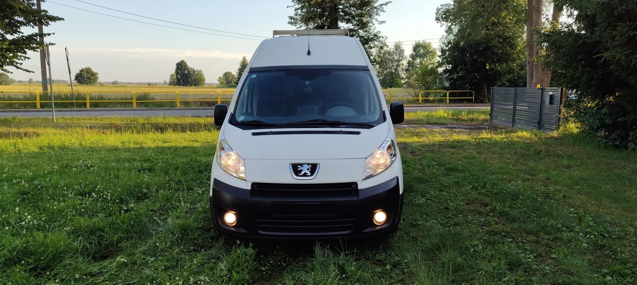 Peugeot Expert  L2H2 2.0 HDi