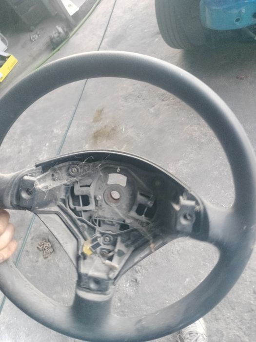 Volante Peugeot 307 impecável como