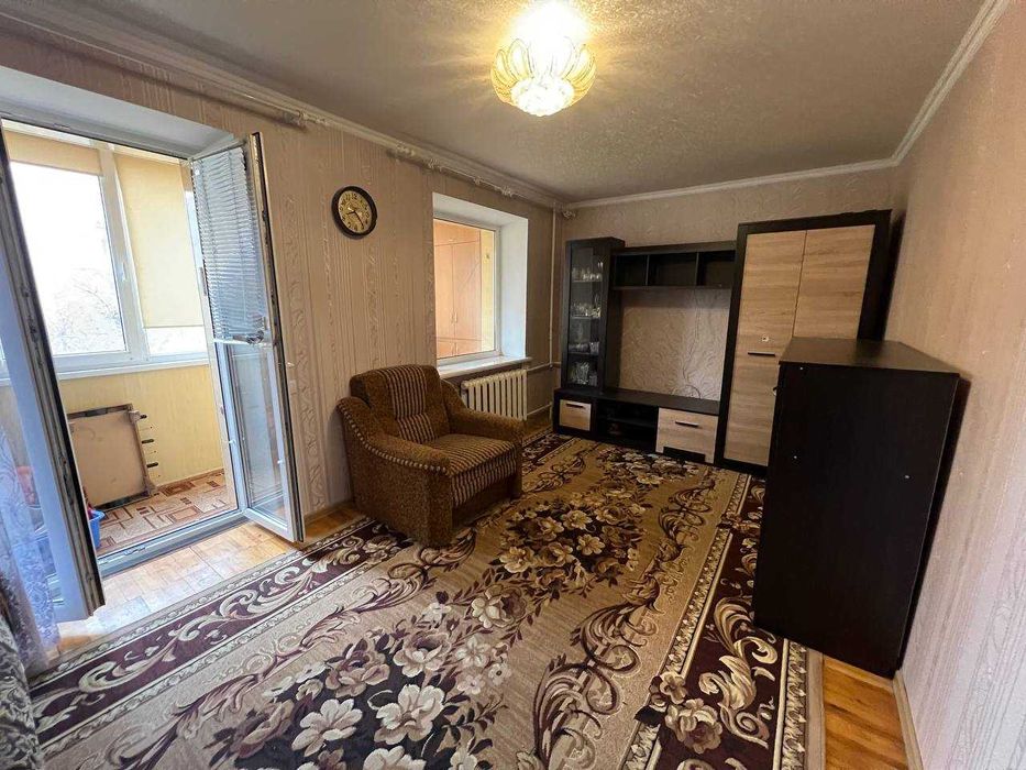 Продам 2 кв Салтівка (салтовка) трк Україна Зубенко ремонт Сертифікат