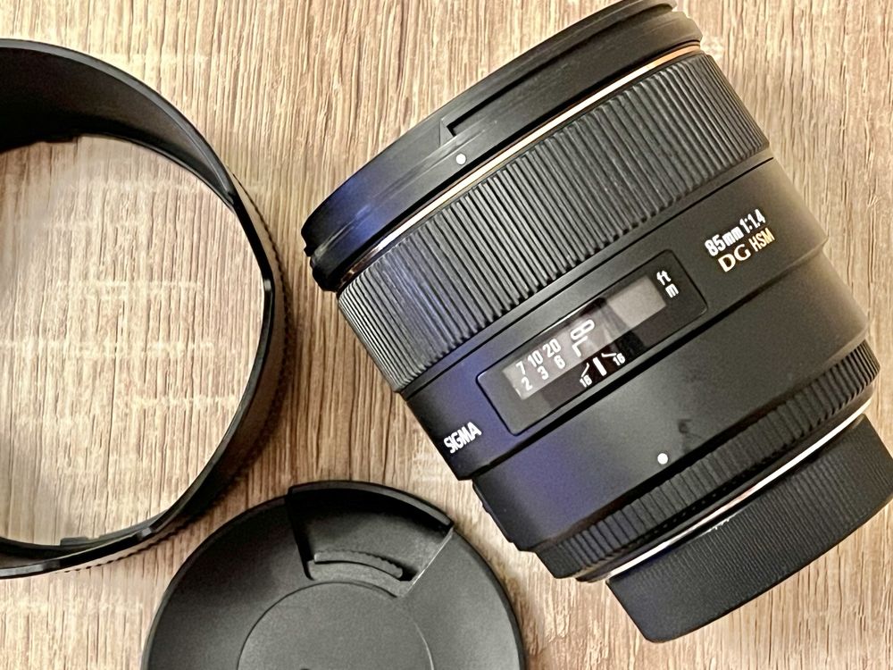 Sigma 85mm f:1.4 - Nikon F