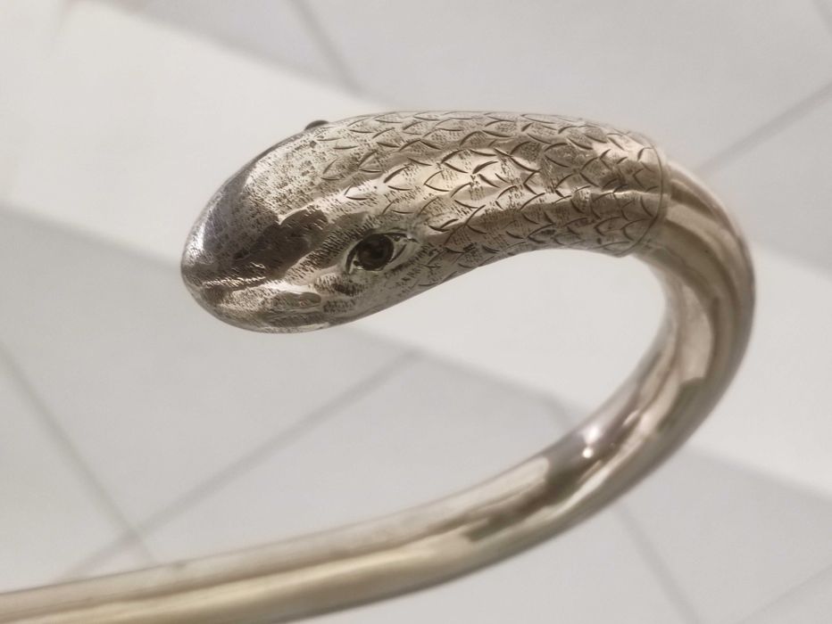 Bengala - Prata, Madeira