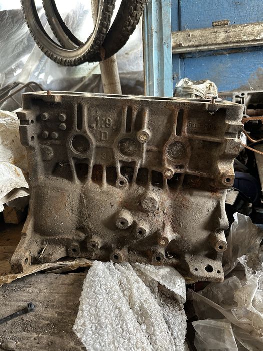 Блок даигуна 1.9D passat b3