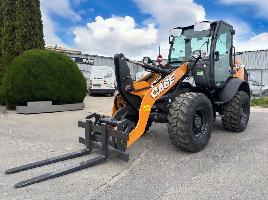 Case 321 F  Maszyna od autoryzowanego dealera CASE