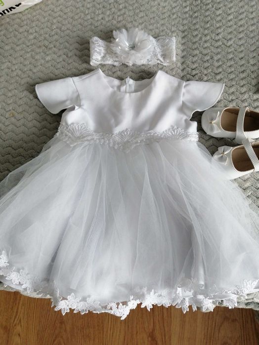 Sukieneczka do chrztu 68