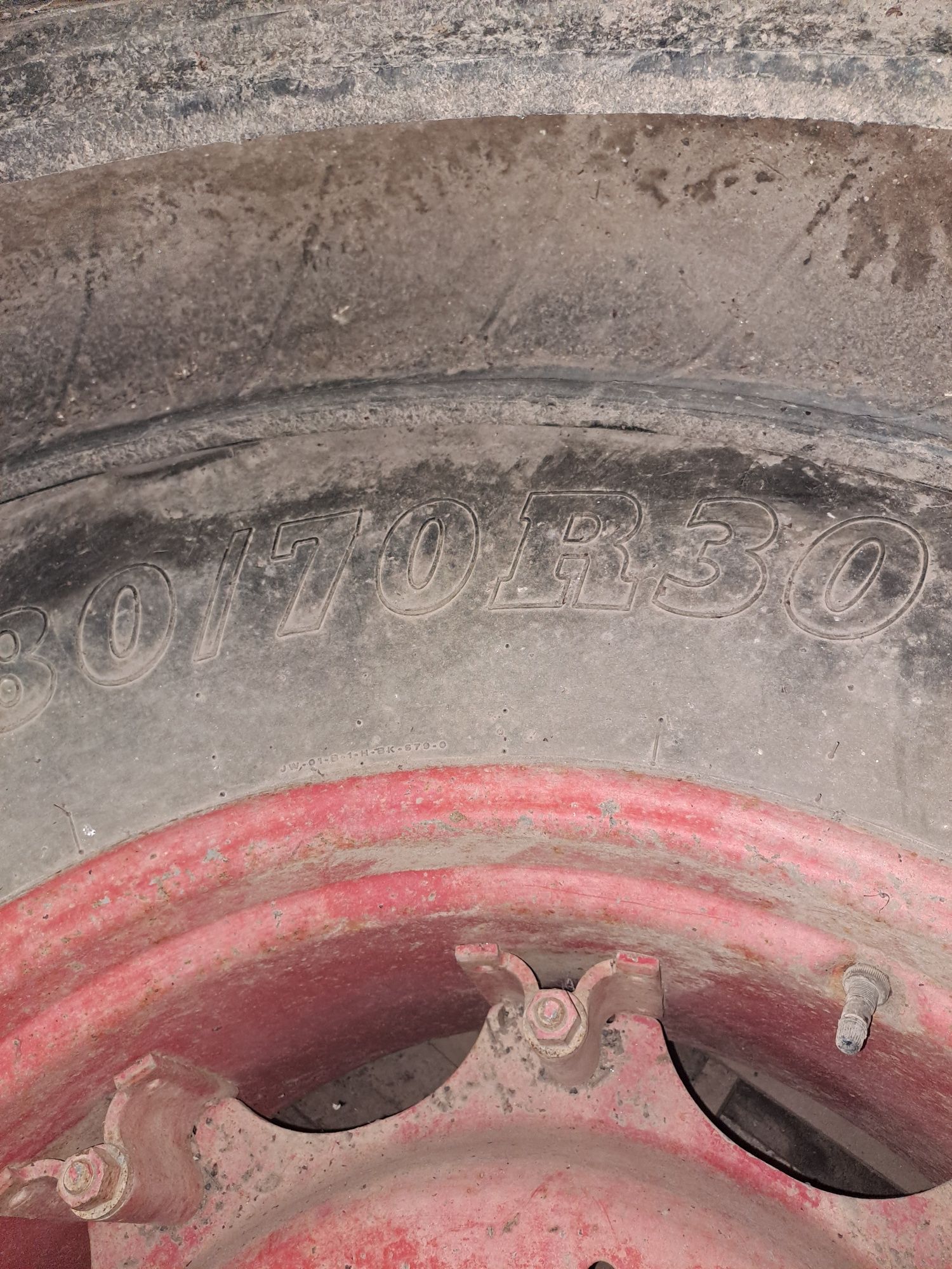 2 jantes e pneus 480/70R30