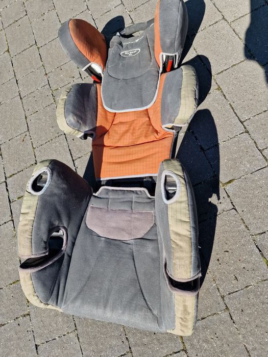 Fotelik samocjodowy używany