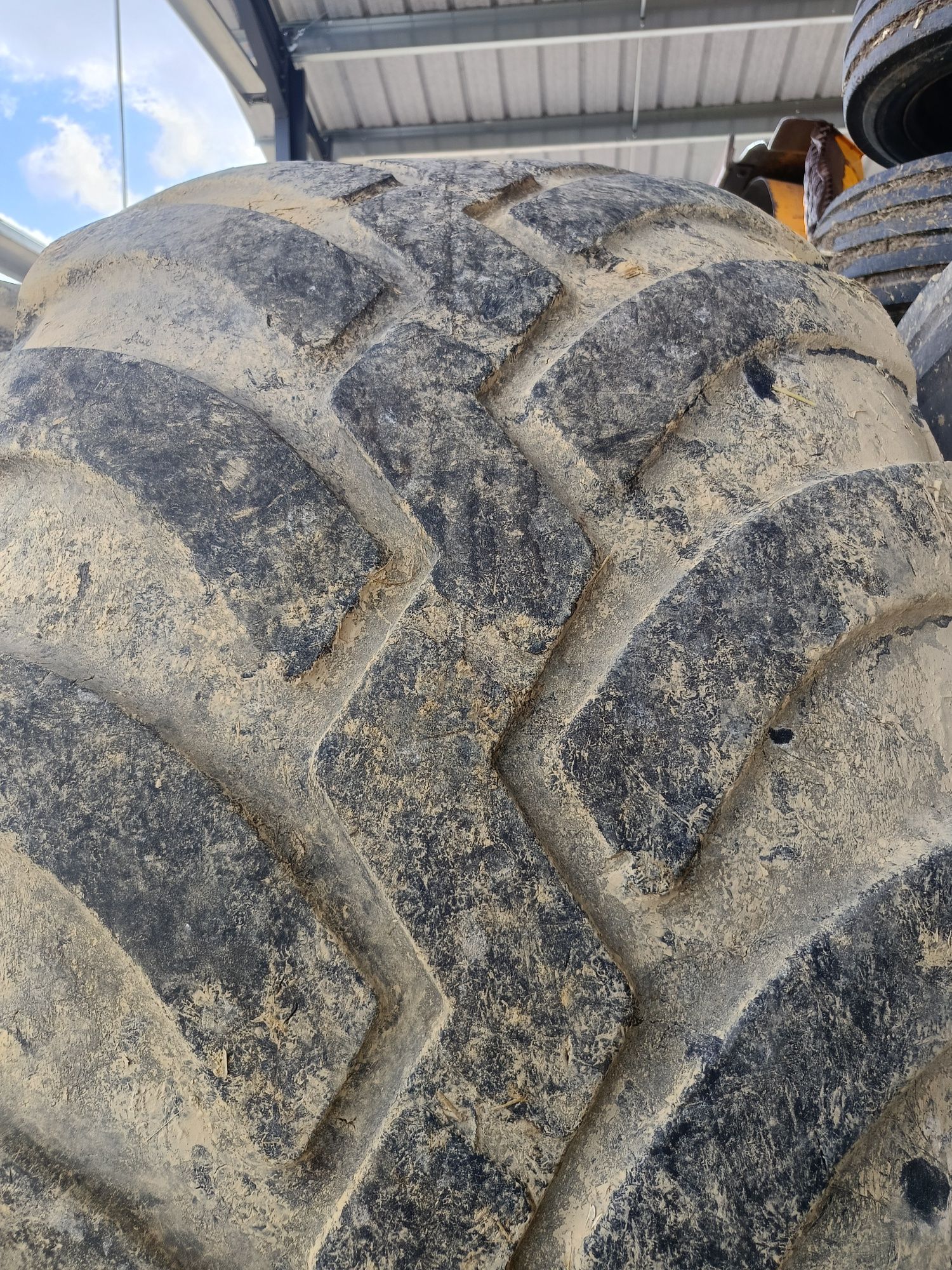 650/65R30.5 20-30.5 20.00-30.5 felga opona trelleborg koła felgi