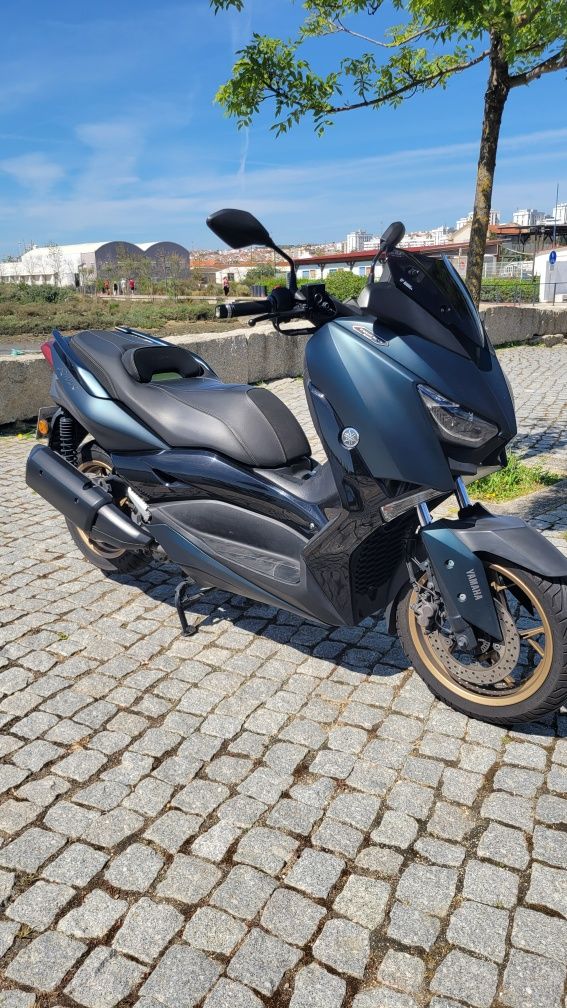 Yamaha X-MAX 300 Tech Max 2023