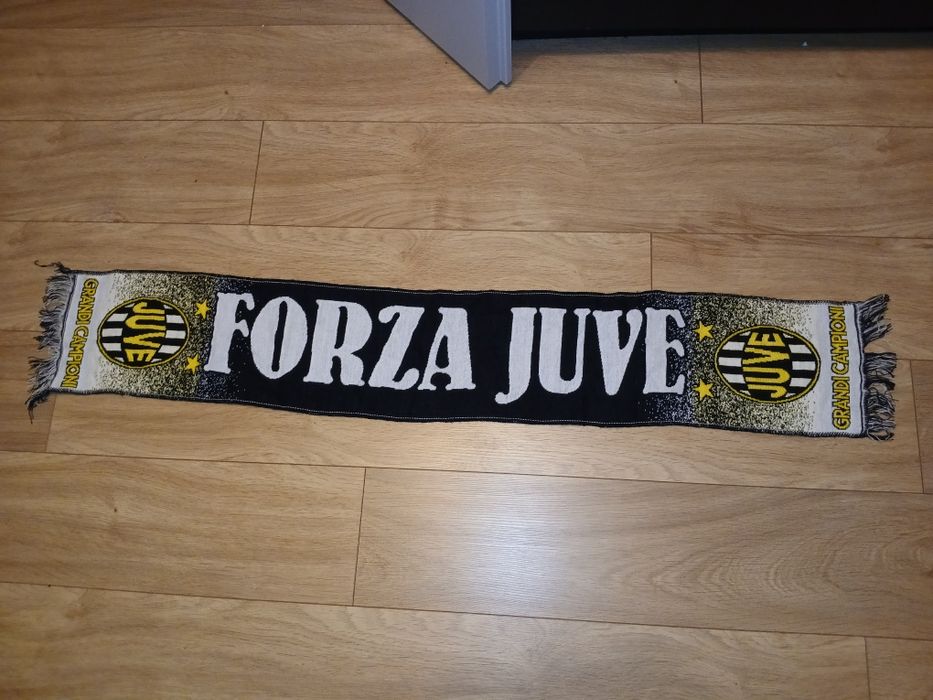 Szalik Juventus Turyn - szal piłkarski, kibic