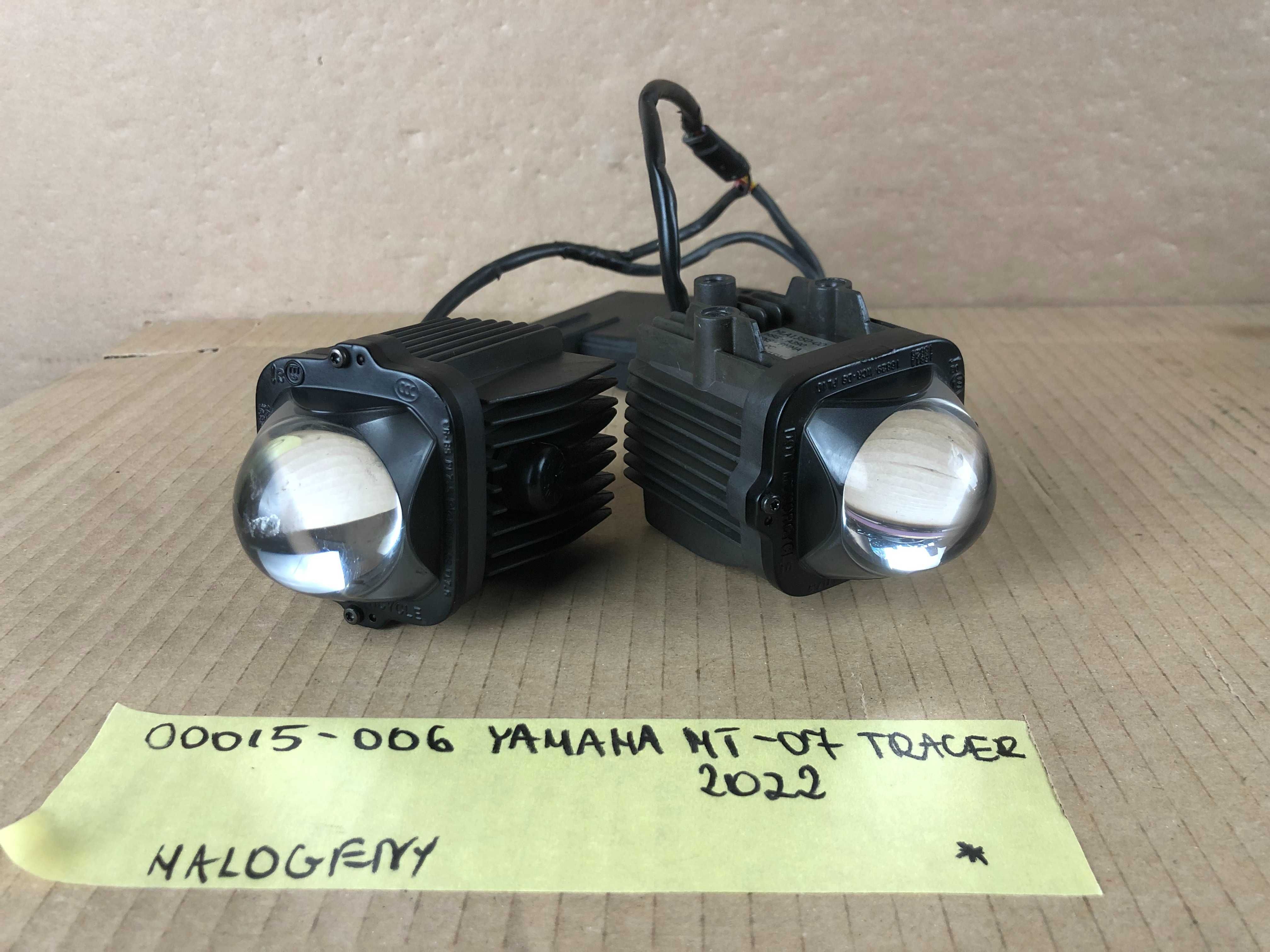 Yamaha MT07 Tracer Lampa Reflektor Halogeny Halogen Prawy Lewy 2022